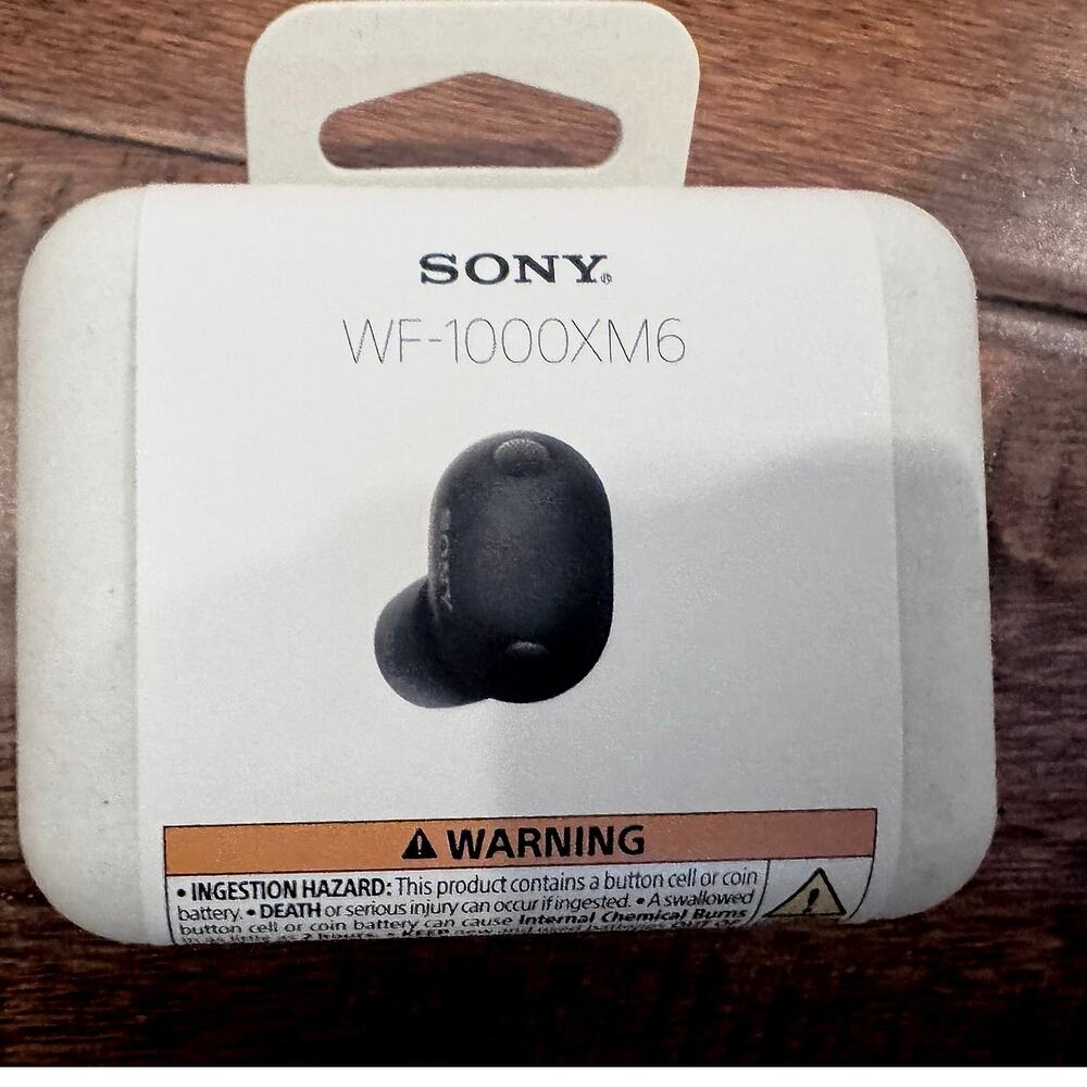 NIB- NEW IN BOX SONY noise cancelling earbuds/headphones WF-1000XM6 black